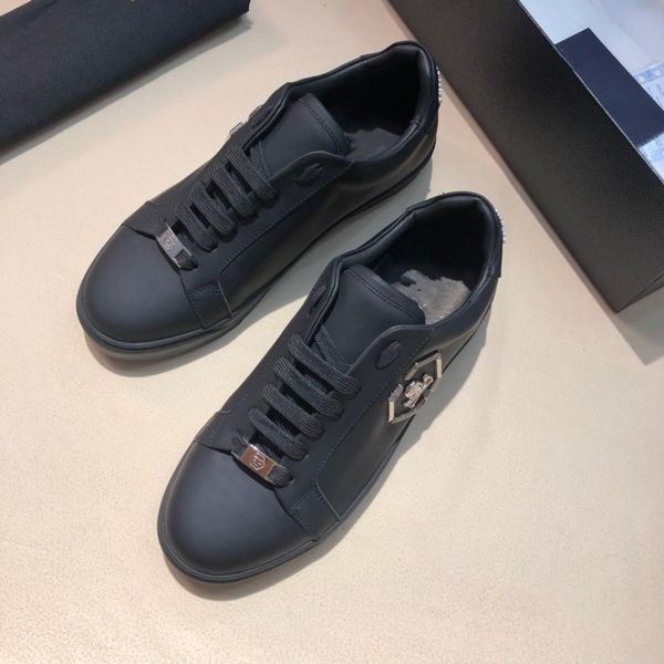 

size 38-45 with box high-end designer luxury men's shoes, stylish metal skull buckle flat-bottom comfortable casual sports shoes