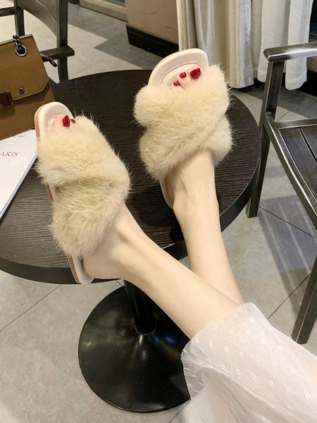 

2020 new sweet fluffy fur cross-wearing flat-bottomed flat fur slippers, Black