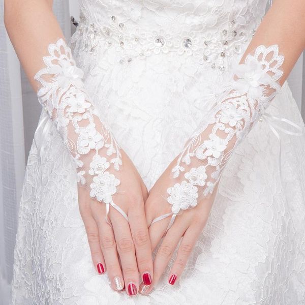 

2020 new bride gloves white backless lace pearl medium hook finger gloves, Blue;gray
