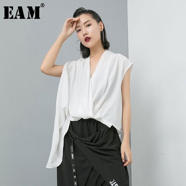 

eam] women white irregular split big size blouse new v-collar sleeveless loose fit shirt fashion tide spring summer 2020 jt160