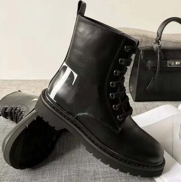 

fashion color matching round head women boots female martin casual wild non-slip leather women boots 04h2407, Black