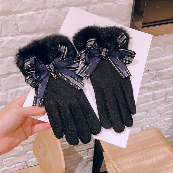 

korean high grade fashion double layer fur gloves cashmere and hair bowknot mittens women warm gloves winter accessories, Blue;gray