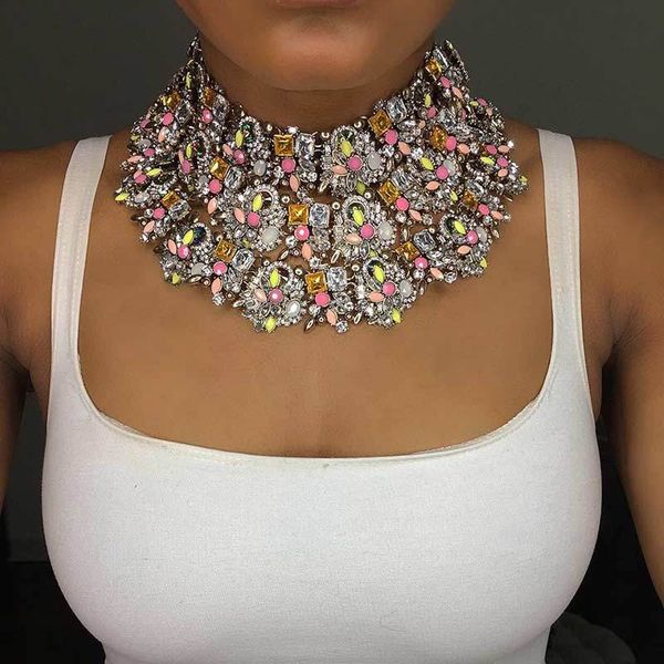 

girlgo 2019 мода слои кристалл chocker ожерелье женщины bridal шарм большой себе rhinestone ожерелье ювелирных изделий bijoux y200730, Silver