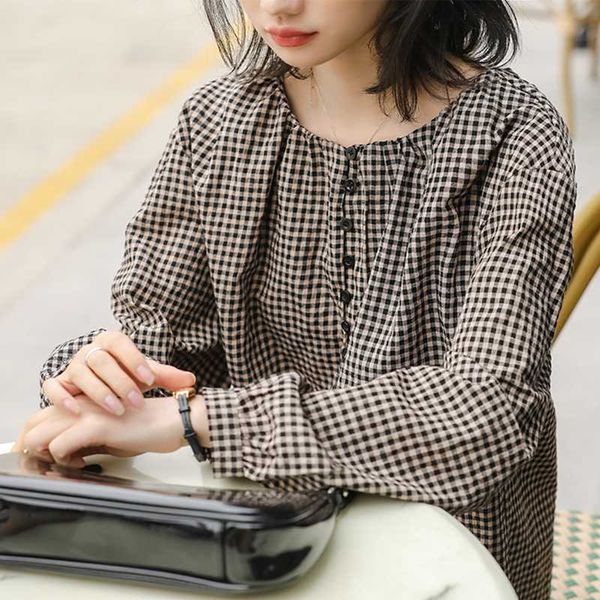 

korean vintage plaid blouse women chic long sleeve button and blouses blusas mujer autumn 2020 new plus size shirts, White