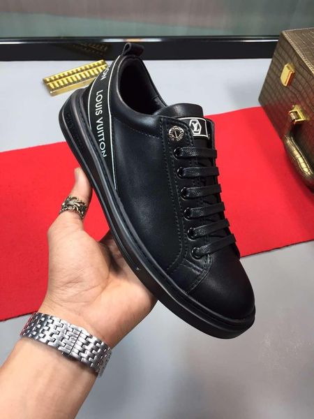 

2021i spring and summer fashion casual men 's shoes ,trend low -shoes ,thick -soled comfortable sports shoes ,original box packagi, Black