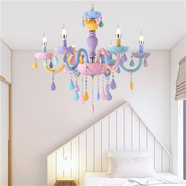 Farbe Kristall Kronleuchter für Schlafzimmer Europäische Kerze Restaurant Pendelleuchten Nordic Macaron Prinzessin Zimmer Kinder Pendelleuchten