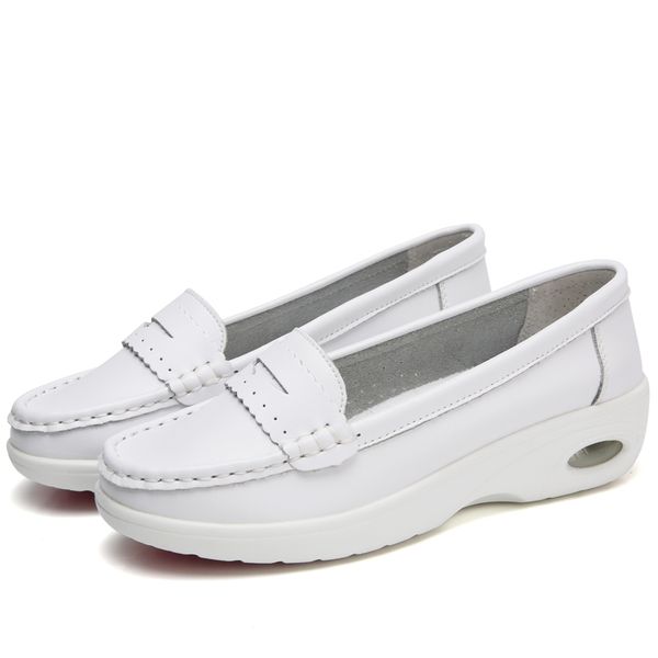 

the new ladies casual women's shoes are soft, comfortable, breathable, light and fashionable, women's white shoes, peas shoes, Black