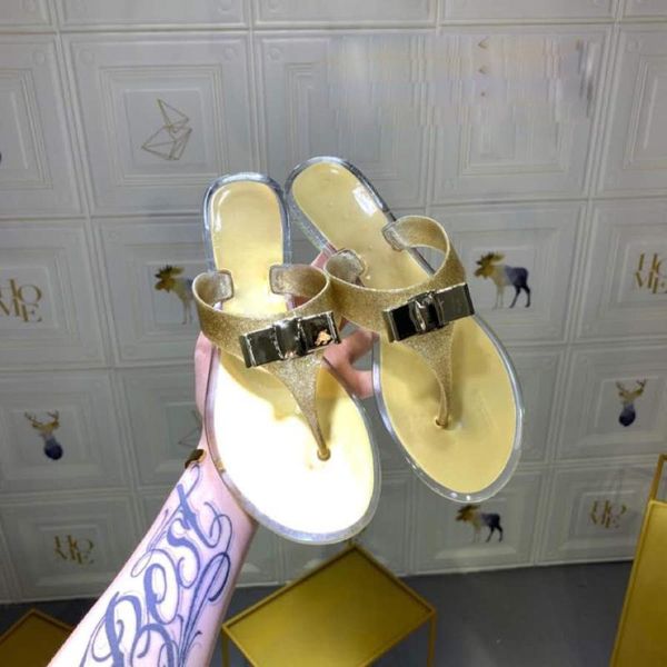 

2020 summer fashion women color jelly shoes runway metal bow decoration pvc flats shoes ladies street beach flip flops, Black