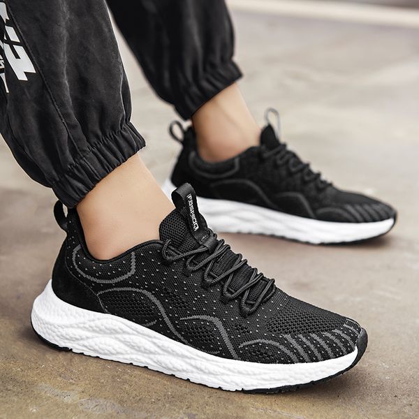 

vodka autumn flying weaving breathable lightweight sneakers for men outdoor running sport men shoes tenis masculino wholesaler, Black
