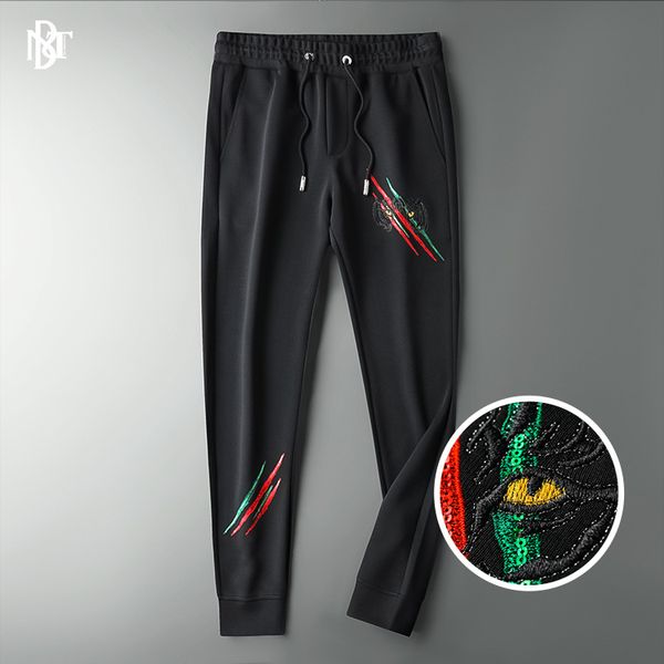

casual mens pants new 2020 autumn embroidered tiger catch pattern fashion fashion brand sports mens pants cross-border, Gray