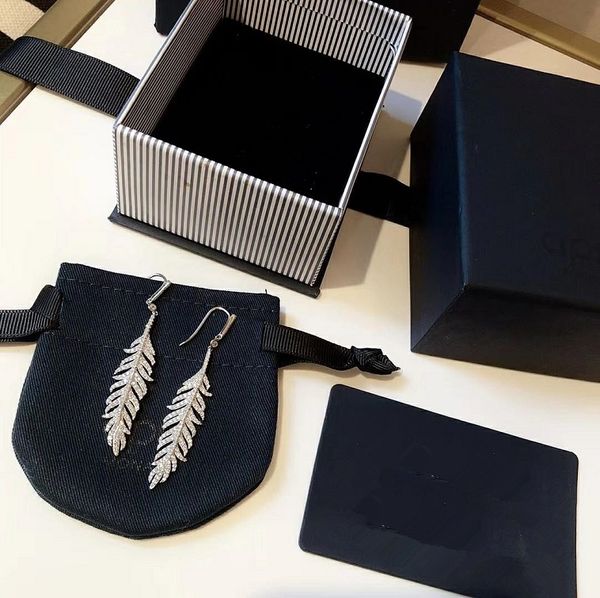

925 Sterling Silver Dangle Earrings Sparkly Feather Shape Cubic Zirconia Party Earring for Womens