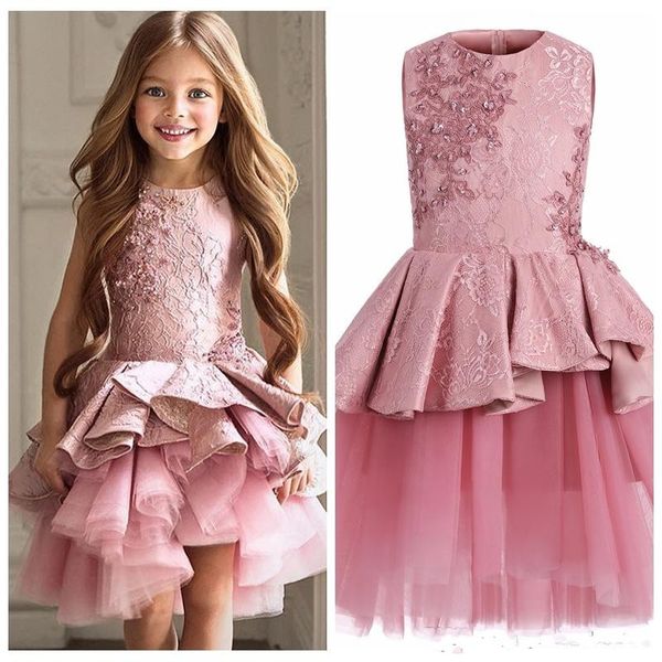 

2018 Cute Pink Pageant Dresses Jewel Neck Sleeveless Lace Short Tiered Ruffles Flower Dresses Girls Tulle Skirt