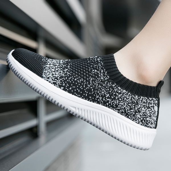 

outdoor slip-on sock shoes tennis light sneakers breathable mesh women casual shoes summer knitted vulcanized size 35-42, Black