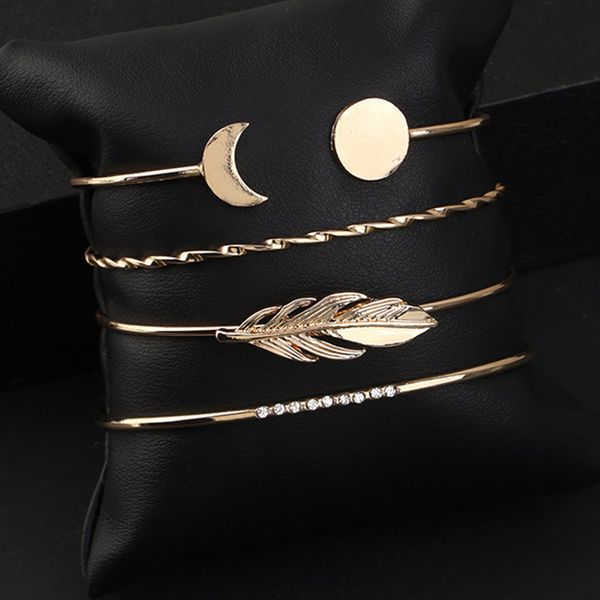 

4pcs/set ladies elegant bangle bracelet fashion simple open bracelet jewelry small fresh hand accessories, Black