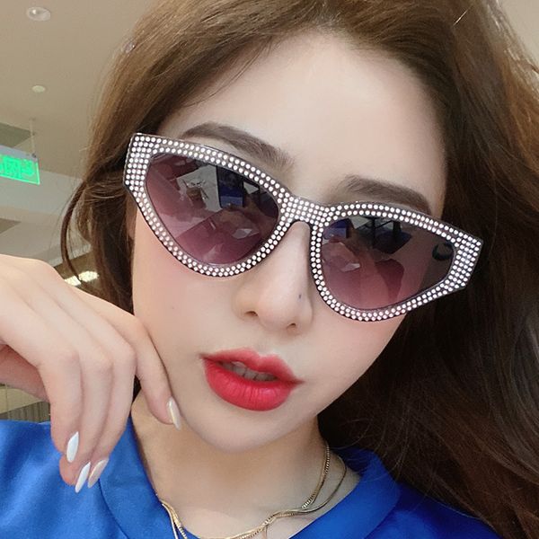 

colorful transparent sun glasses men's and women's cat's eye sunglasses personalized catwalk glasses decorative sunglasses, White;black