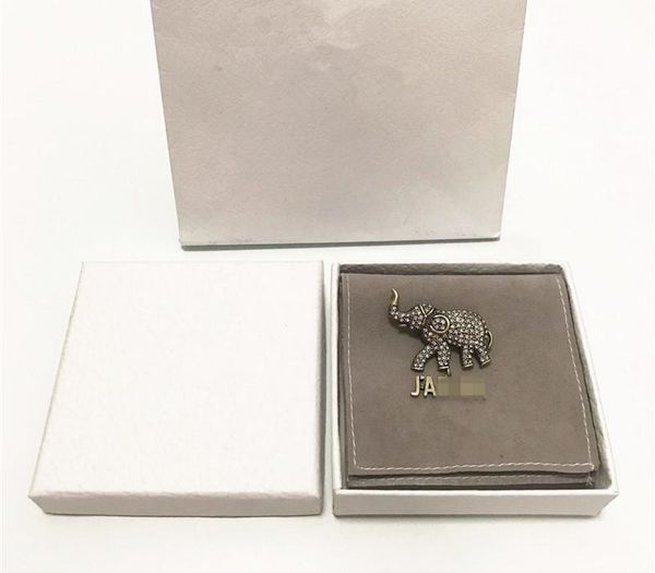 

novelty elephant charm pin classic letter brooches shining rhinestone brooch pin couple fashion brooches accessories party01