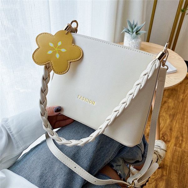 

fashion luxury ladies bag new simple woven shoulder strap casual messenger solid color wild bucket bag ing