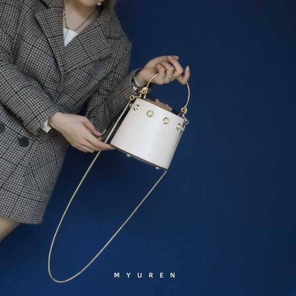 

bucket bag female ins super fire student wild korean messenger bag small leather chain
