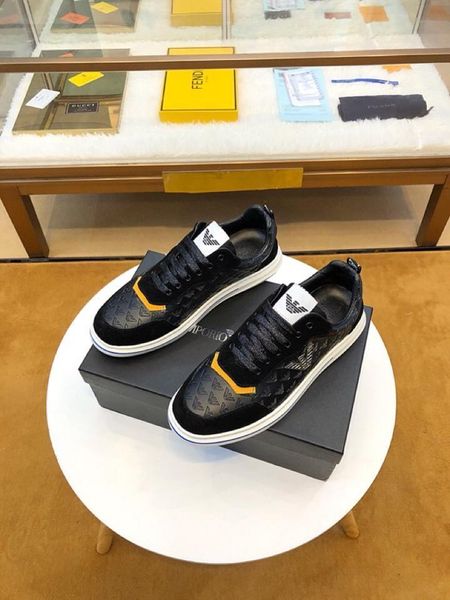 

2021r spring and summer new leather men 's casual shoes ,trend wild sports shoes ,comfortable low -shoes ,original box packaging 3, Black