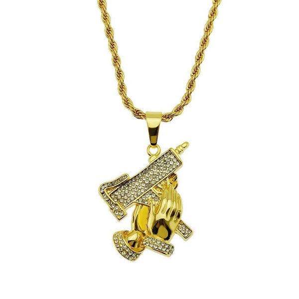 

2020 designer European and American street dance hand grab three-dimensional diamond pendant necklace hip-hop personality trend prayer hand
