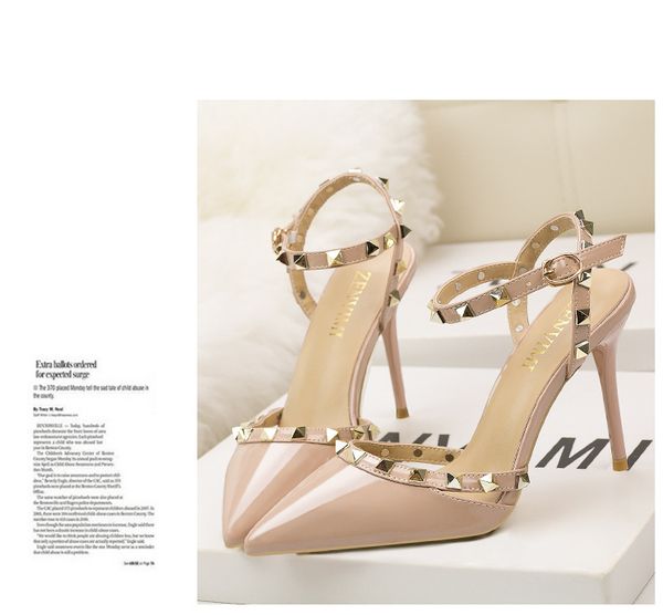 

dream2020 simple wind nightclub stiletto heel high-heeled pointed rivet hollow-out women's sandals single shoes, Black