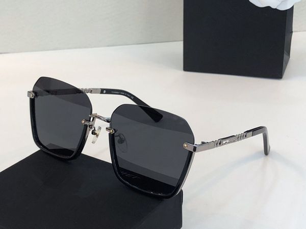 

4248 fashion new sunglasses retro square frame sunglasses vintage punk style eyewear uv400 protection come with case, White;black