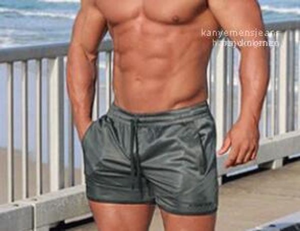 

elastic waist male sports seaside swimming clothes mens board shorts 19ss summer beach solid swimwear shorts