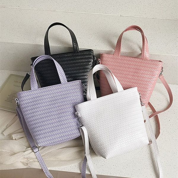 

wholesale women causal bags cross body & club woven bag stylish bucket bags adjustable belt basket simple large capacity sell 0203