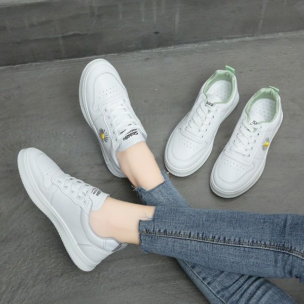 

2020 new autumn fashion casual shoes women sneakers lace-up ladies shoes white flower leather women woman flats plus size, Black