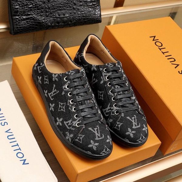 

2020 l9 fashion trend mens designer shoes leather breathable luxury shoes lace-up casual hiker shoes mens sneakers, Black