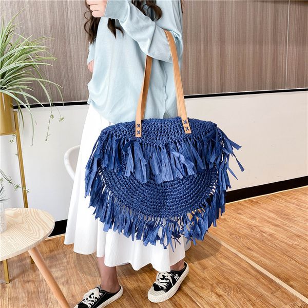 

fashion bag 2020 new hawaiian-style straw plaited bag, fringed skirt, personalized large-capacity one-shoulder cross-body bag fo