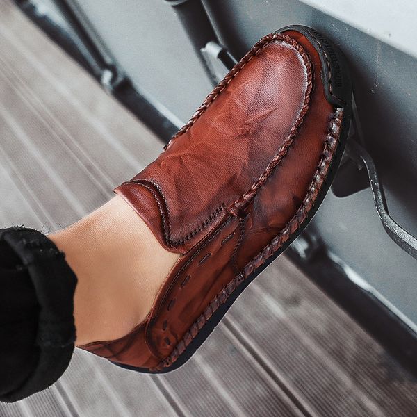 

sapato spring male boots sport masculino black leisure de shoes 2020 para mens causal mens winter breathable loafers new men