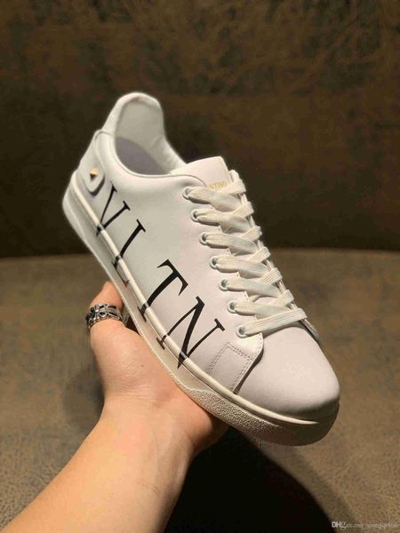 

2020 men's fashion casual sports shoes, comfortable wild flat shoes, high-quality luxury men's shoesaa, Red;white