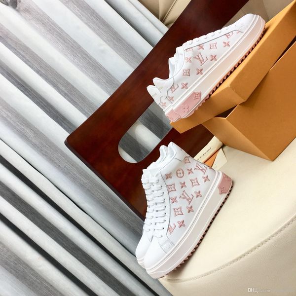 

2020 new ladies, stylish print, comfortable and versatile casual sneakers, with boxaa, Red;white