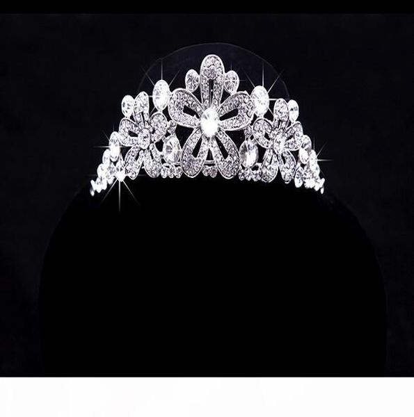 

2017 sell new luxury rhinestone necklace earrings three-piece bridal wedding tiaras crown hair accessories box, Slivery;golden