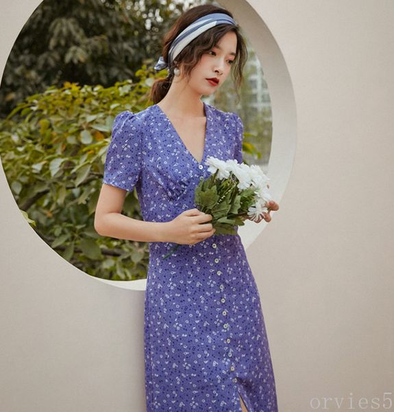 

purple floral dress 2019 summer french v-neck bubble sleeve chiffon long thailand holiday flower skirt, Black;gray