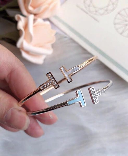 

with models rose gold color gold necklace smiling face smiling face short paragraph clavicle chain 18k female south korean sim, Black