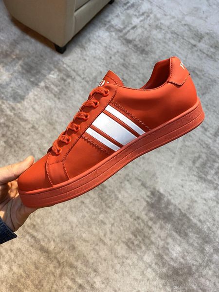 

2020 new fashion trend azul sports shoes hiking outdoor running shoes comfortable breathable sports overall light running shoes1