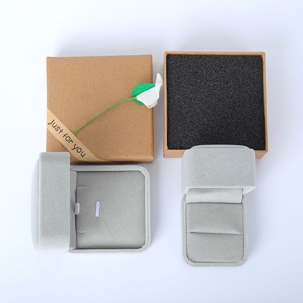 

dainty gift box for packing your jewelry, Silver