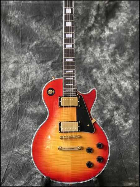 nuova chitarra elettrica di alta qualità in chitarra color miele scoppiato, tutti i colori sono disponibili, hardware color oro, alcuni dove spedizione gratuita