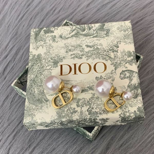 

d family 2020 cd letter pearl earrings female temperament di family jewelry making supplies earring back, White