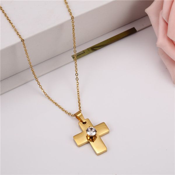 

oufei 2020 new cross necklace pendants stainless steel jewelry woman metal necklace for women fashion jewelry ing, Silver