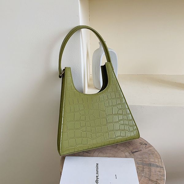 

women designer handbag retro crocodile shoulder bag alligator subaxillary bag vintage small triangle green handbag 2020 new luxury womens