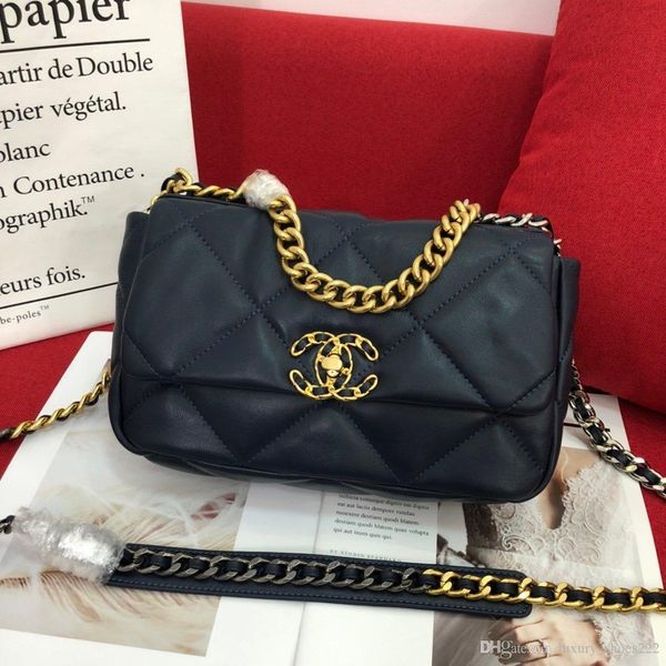 

classic lady cross-body bag high-end custom quality cross-body bag single shoulder bag fashion style gold metal accessories with non-detaaw