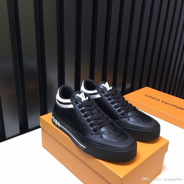 

2020 new men's fashion casual sneakers, comfortable and versatile fashion print, flat shoesas, Red;white