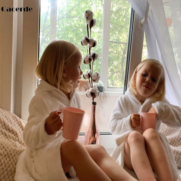 

2021 children bath robes flannel winter kids sleepwear robe infant pijamas nightgown for boys girls pajamas 10-2 years baby clothes, Blue;red
