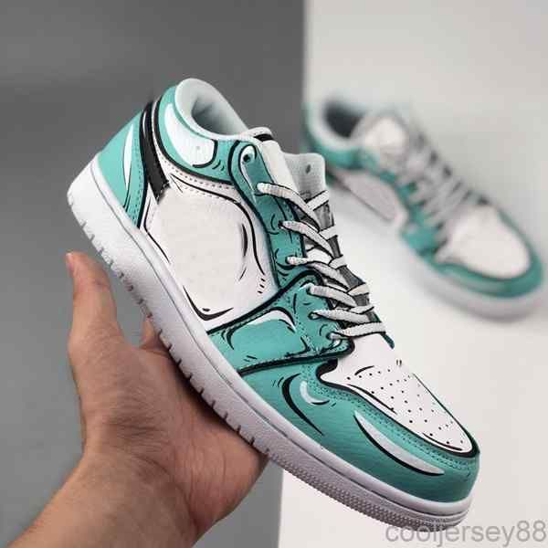 

new 1 1s low se womens mens basketball shoes graffiti pink green baskets trainers sports sneakers triple des chaussures jumpman zapatos