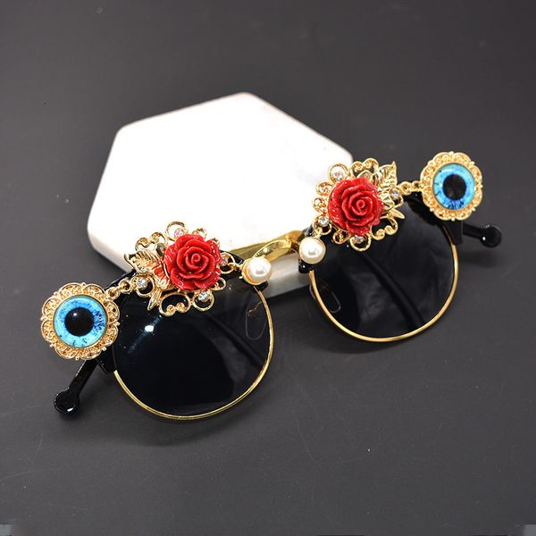 

cat eye sunglasses for women brand designer luxury crystals eyes ladies sunglasses rhinestone shades feminino, White;black