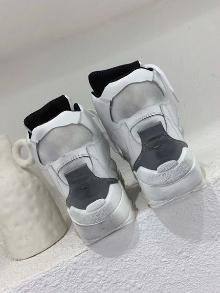 

2020 autumn winter new luxury designer men's shoes retro leather high-sports casual shoes trend increased