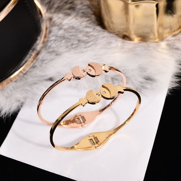 

yun ruo 2020 new arrival cute fish bangle rose gold color women birthday gift titanium steel jewelry never fade ing, Black